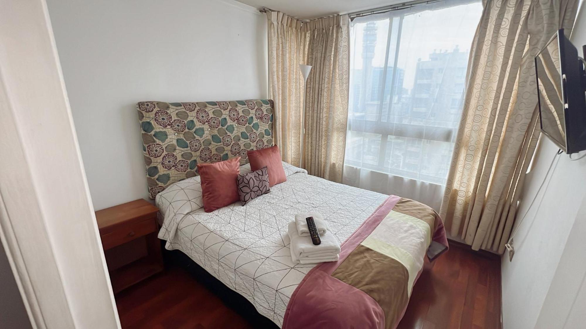Apartamentos Bulnes, Santiago